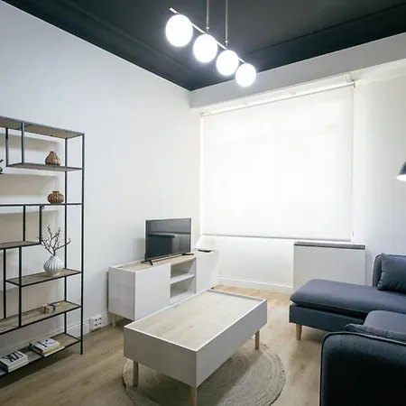Apartamento Centrico, Cerca De La Playa Y Parking. Apartment *
